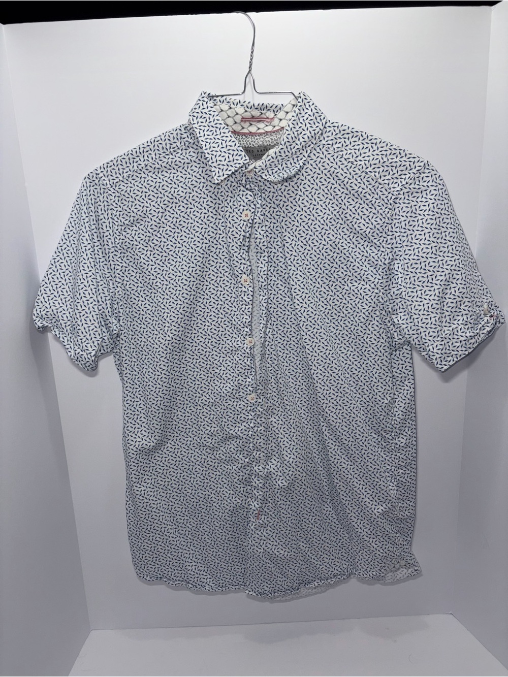 Ted Baker London White Short Sleeve Button-Down with Navy Micro Pattern Size M